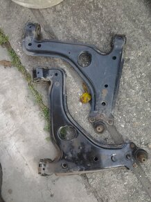 diely opel astra G aj kombi, zafira A, dvere, sklo, pas, - 17