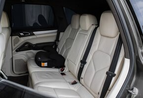 Porsche Cayenne Diesel Tiptronic S - 17