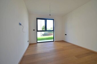 CHORVÁTSKO - Moderné apartmány so záhradou - POREČ - 17