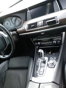 BMW GT 5 F07 2013 - 17