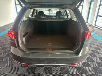 Volkswagen PASSAT 2.0 TDi EVO MATRIX VIRTUAL KAMERA WEBASTO - 17