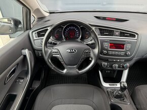 KIA CEED SW 1.4 CVVT SILVER/ 60 000 KM / SK AUTO / 1.MAJITEĽ - 17