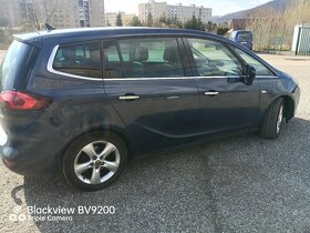 Opel Zafira Tourer - 17