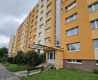 PREDAJ slnečný 4 izbový byt 83m2 - Gaštanová ulica Podlavice - 17