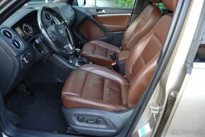 VW TIGUAN 2.0 TDI R-LINE 4x4, NAVI, F1, BIXENÓN, KOŽA, R19 - 17