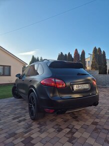 Predám Porsche Cayenne S - 17