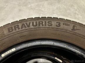 Predám Zimné gumy Continental 185/60 R15 + plechače - 17