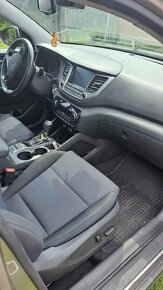 Hyundai Tucson 1,7 crdi PREMIUM - 17