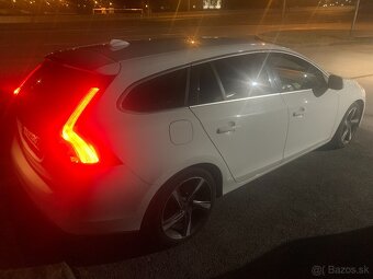 Predám vozidlo Volvo V60 Rdesign - 17