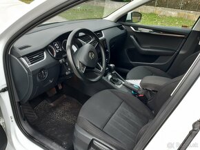 ŠKODA OCTAVIA COMBI 2,0 Tdi 4x4 model 2020 - 17