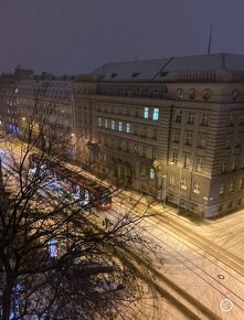 Prenájom 2 izbového bytu v centre Bratislavy Dobrovského - 17