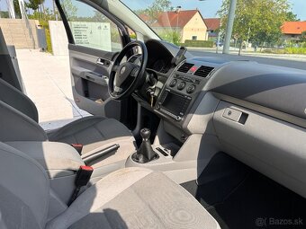 VOLKSWAGEN TOURAN, 2.0TDI, 103Kw, \Rakousko, xenony, 5 míst - 17