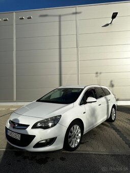 Opel Astra ST 1.7 CDTI ecoFLEX 130k Start/Stop Cosmo - 17