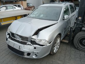 Lacno rozpredám Škoda Octavia II na náhradné diely - 17