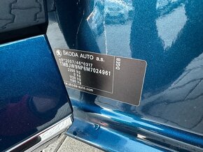 ŠKODA SUPERB Kombi 1.4 TSI iV PHEV L&K,MATRIX,Virtual,Masáž - 17