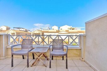 Mezonetový byt 3+1 s terasou a balkonem – Torrevieja - 17