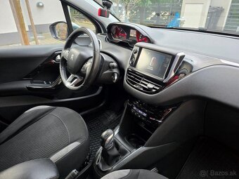 Peugeot 208 1.2 PureTech Style, Mesačne: 112€ - 17