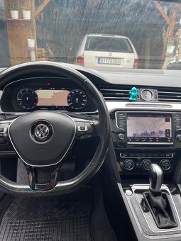 Volkswagen Passat Variant 2.0 TDI BMT Comfortline DSG - 17