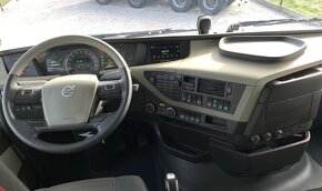 9009 - Volvo FH 500 - 6x2 - Nosič kontejnerů – EURO 6  - 17