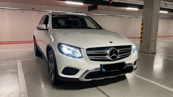 MB GLC 220D 4matic 2019 Biela - 17