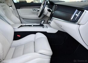 Volvo V90 2.0 D4 AWD CROSS COUNTRY ČR 140 kw - 17