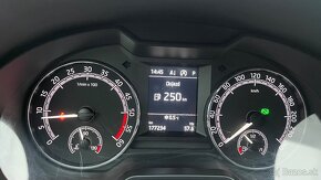 Škoda Octavia Combi 1.6TDi - 17