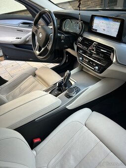 Bmw 540i xDrive - 17