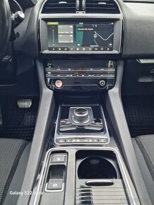 Jaguar F-Pace 2.0 d,4x4,68000km,automat - 17