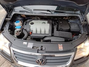 VOLKSWAGEN TOURAN UNITED 1.9 TDI 77 kW 7 MIESTNY - 17