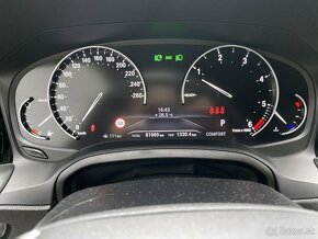 BMW 320d xDrive Automat Touring  r.2019 140 kW  SUPER STAV - 17