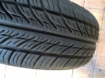 2 + 2 ks LETNÉ 185/60 R14 82H SEMPERIT KUMHO TIGAR cca 7 mm - 17