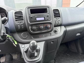 Opel Vivaro Kombi 1.6 CDTI BiTurbo 125k S&S L2H1 2900 + - 17