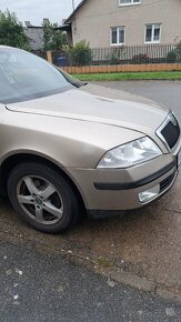 Škoda Octavia 2 1.9TDI kw77 - 17