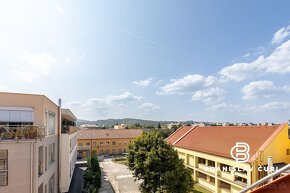 ZNÍŽENÁ CENA...Exkluzívny 4 izb. byt Prešov, CENTRUM MESTA,  - 17