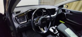 Kia Ceed SW 1,6 CRDi A7 DCT MHEW Gold - 17