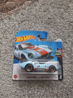 Hot wheels mix autíčok 1. - 17