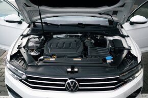 VW Passat b8.5 Variant 2.0TDI DSG - 17