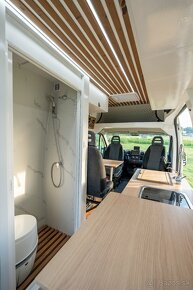 Autokaravan na Predaj Fiat Ducato Prerobenie pre 4 - 17