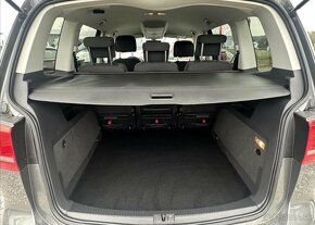 Volkswagen Touran 1,6 TDI 77kW SERVISKA,ROZVODY nafta - 17