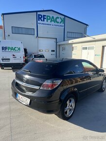 Opel astra GTC 1.9 TDi 88kW - 17