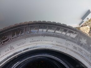 zimné pneumatiky 215/65r17- 2ks Michelin. - 17