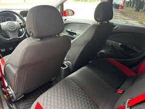 Opel Corsa 1.6 Turbo GSI - 17