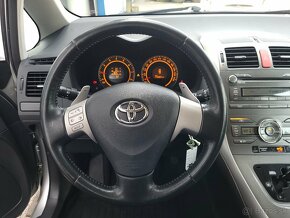 Toyota Auris 1.6 I Dual VVT-i Cool - Automat - 17