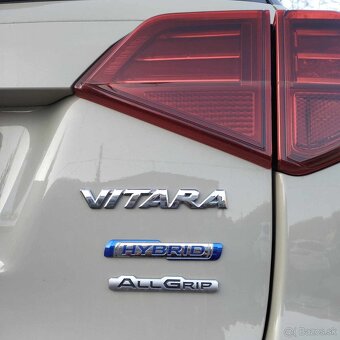 Suzuki Vitara 1,4i Hybrid 4X4 - 17