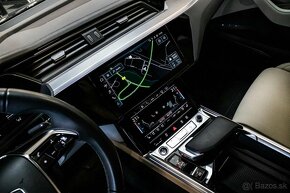 Audi Q8 E-TRON - 17