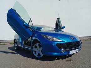 Rozpredám na náhradné diely Peugeot 307 cc 2.0HDI 100KW - 17