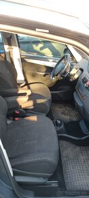 Predám Citroën C4 Picasso 7miestne - 17