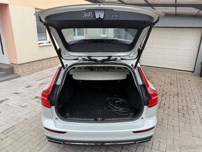 Volvo V60 Recharge T6 2.0 4WD Business Pro 2021 - 17