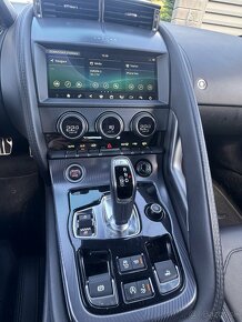 Jaguar F-Type, P300 CABRIOLET R-DYNAMIC,rv2021,27tis km - 17