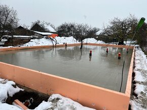 Základy, základové platne, betónová doska,výkopové práce - 17